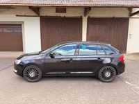 Gebraucht Skoda Rapid Ambition 105 PS (77 kW) 2014 Schwarz Kleinwagen