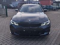 Gebraucht BMW 330 Advantage 258 PS (189 kW) 2021 Black sapphire metallic Limousine