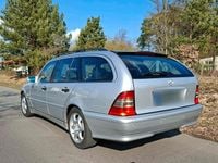 Gebraucht Mercedes C200 136 PS (100 kW) 2000 Silber Kombi