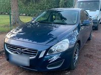 Gebraucht Volvo S60 215 PS (158 kW) 2013 Blau Limousine