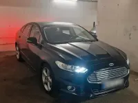Gebraucht Ford Mondeo 160 PS (117 kW) 2015 Schwarz Kleinwagen