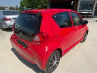 Gebraucht Toyota Yaris Cool 69 PS (50 kW) 2006 Rot Limousine