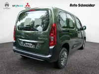 Neu Citroën e-Berlingo PureTech 110 PS (80 kW) 2026 Grün Van / Kleinbus