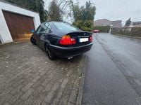 Gebraucht BMW 323 170 PS (125 kW) 1999 Blau Limousine