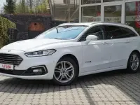 Gebraucht Ford Mondeo Titanium 188 PS (138 kW) 2019 Arktisweiß Kombi
