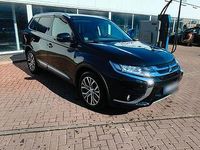 Gebraucht Mitsubishi Outlander Plus 150 PS (110 kW) 2018 Schwarz SUV