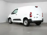 Neu Opel Combo 102 PS (75 kW) 2025 Kaolinweiß Van / Kleinbus