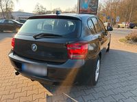 Gebraucht BMW 118 143 PS (105 kW) 2014 Schwarz Kleinwagen