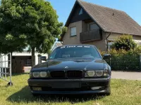 Gebraucht BMW 735 Basis 235 PS (172 kW) 1997 Schwarz Limousine