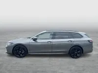 Gebraucht VW Passat R-line 150 PS (110 kW) 2025 Grau Kombi