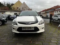Usado Hyundai i30 Classic 90 CV (66 kW) 2012 Blanco Berlina