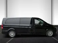 Gebraucht Mercedes V300 Avantgarde 237 PS (174 kW) 2023 Obsidianschwarz Van / Kleinbus