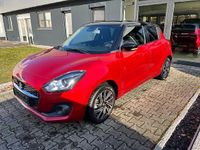 Gebraucht Suzuki Swift 82 PS (60 kW) 2022 Rot Kleinwagen