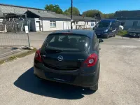 Second-hand Opel Corsa 101 CP (74 kW) 2013 Negru Hatchback