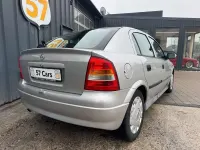 Gebraucht Opel Astra 101 PS (74 kW) 1998 Silber Limousine
