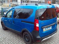 Gebraucht Dacia Dokker Stepway 116 PS (85 kW) 2015 Blau Van / Kleinbus