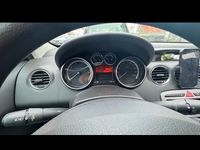 Gebraucht Peugeot 308 95 PS (69 kW) 2010 Schwarz Kombi