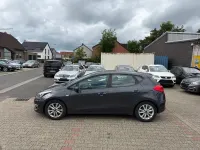 Używany Kia Ceed Edition 7 99 KM (72 kW) 2017 Szary Hatchback