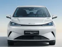 Neu BYD Dolphin Boost 155 kW (212 PS) 2026 Weiß Kleinwagen