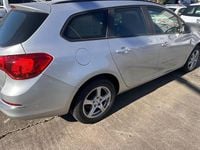 Gebraucht Opel Astra 110 PS (80 kW) 2012 Silber Kombi