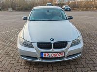 Gebraucht BMW 318 129 PS (94 kW) 2006 Silber Limousine