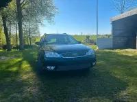 Gebraucht Ford Mondeo 120 PS (88 kW) 2005 Schwarz Kombi