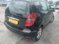 Gebraucht Mercedes A160 95 PS (69 kW) 2012 Schwarz Kleinwagen