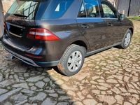 Gebraucht Mercedes ML350 306 PS (225 kW) 2012 Braun SUV
