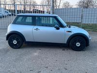 Second-hand Mini Cooper 90 CP (66 kW) 2006 Argintiu Hatchback