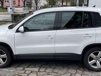 Gebraucht VW Tiguan 150 PS (110 kW) 2016 Weiß SUV