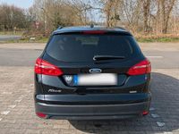 Gebraucht Ford Focus Business Edition 125 PS (91 kW) 2017 Schwarz Kombi