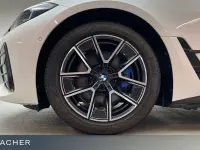 Gebraucht BMW i4 M Sport 294 kW (401 PS) 2025 Mineralweiß metallic Limousine