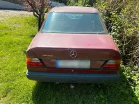 Second-hand Mercedes 200 1987 Roșu Berlinǎ