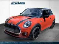 Gebraucht Mini Cooper Coupé Pepper 136 PS (100 kW) 2021 Solaris orange metallic Coupé