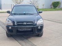 gebraucht Hyundai Tucson 2.0 Edition Plus 2WD