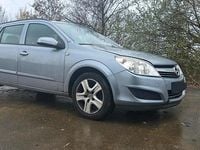 Gebraucht Opel Astra 90 PS (66 kW) 2009 Grau Kombi