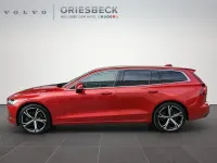 Gebraucht Volvo V60 Ultimate 455 PS (334 kW) 2023 Fusion red / metallic Kombi