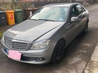 Gebraucht Mercedes C180 156 PS (114 kW) 2010 Silber Limousine