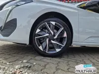 Gebraucht Peugeot 308 SW Allure 146 PS (107 kW) 2025 Okenitweiss metallic Kombi