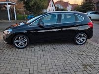 Gebraucht BMW 216 116 PS (85 kW) 2015 Braun Kombi