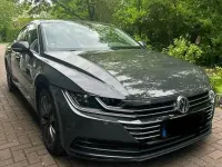 Gebraucht VW Arteon 150 PS (110 kW) 2019 Grau Kleinwagen