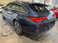 Gebraucht Mercedes CLA200 150 PS (110 kW) 2022 Blau Limousine