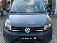 Używany VW Caddy Maxi 102 KM (75 kW) 2017 Szary Minivan