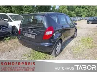 Gebraucht Mercedes A150 95 PS (69 kW) 2009 Kosmosschwarz  metalliclack Limousine