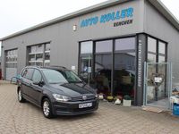 Gebraucht VW Touran 116 PS (85 kW) 2018 Grau Van / Kleinbus