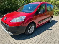 Gebraucht Peugeot Partner 120 PS (88 kW) 2009 Rot Van / Kleinbus