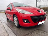 Gebraucht Peugeot 207 Urban Move 95 PS (69 kW) 2011 Rot Limousine