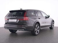 Gebraucht Volvo V60 CC Plus 197 PS (144 kW) 2023 Andere farbe Kombi