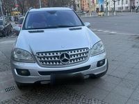 Gebraucht Mercedes ML320 224 PS (164 kW) 2007 Grau SUV