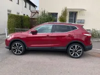 Gebraucht Nissan Qashqai Tekna 131 PS (96 kW) 2016 Rot SUV